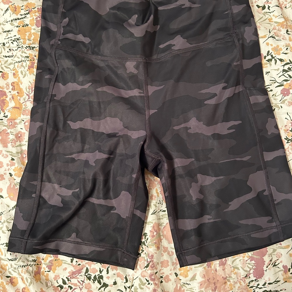 Athleta Black and Green Camo Women Shorts
